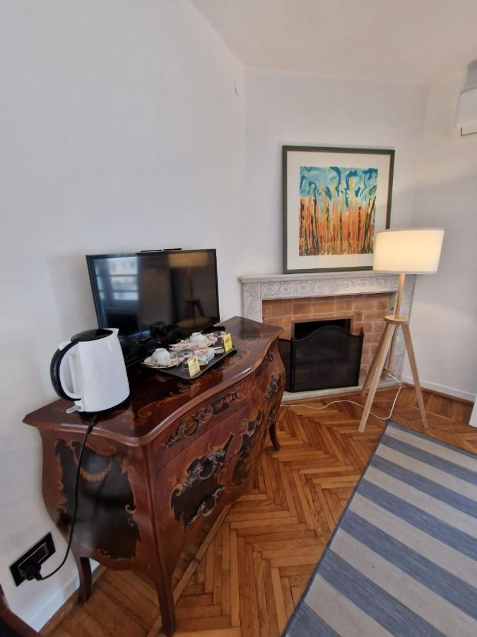 Elegant Rooms Parioli Рим Екстер'єр фото