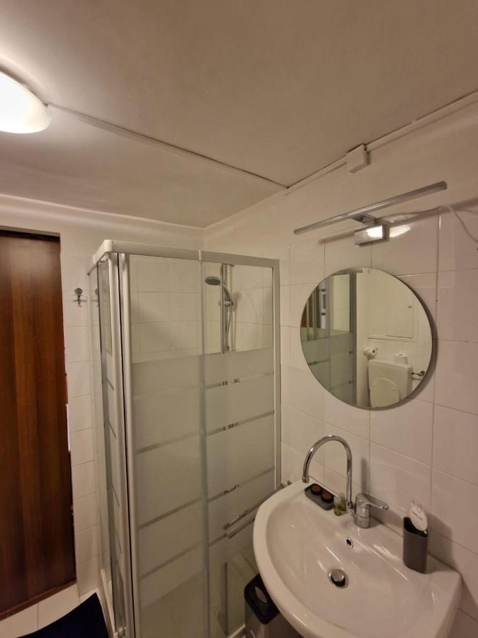Elegant Rooms Parioli Рим Екстер'єр фото